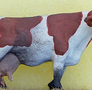 VACHE NORMANDE PEINTE