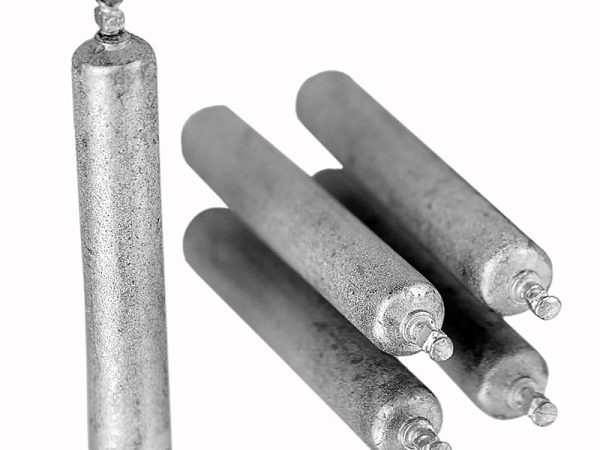 BOMBONNES de GAZ ACETYLÈNE 0 EN MÉTAL BLANC