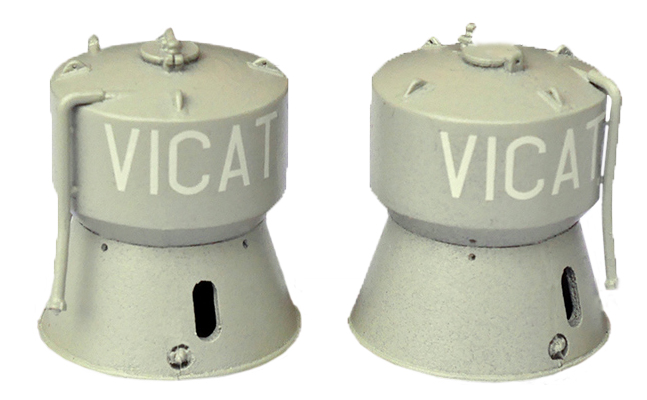 PAIRE de CUVE à CIMENT VICAT MONTÉES PEINTES